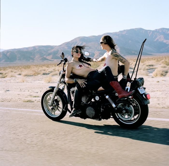 Girls on a motorcycle in Jamnagar