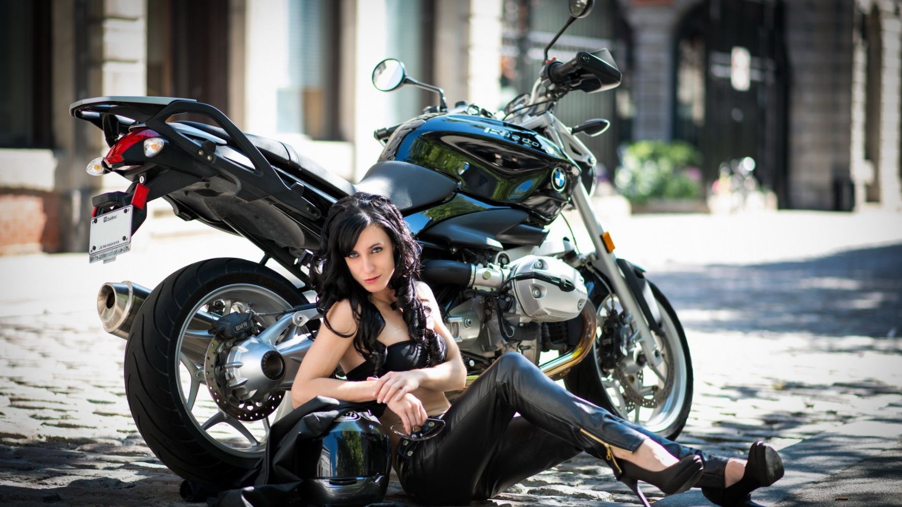 European women on bikes in Jamnagar