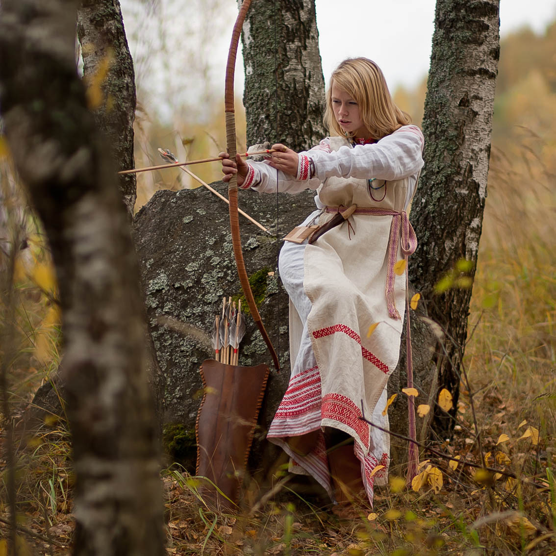 Sexy photo Girls in Slavic costumes in Jamnagar
